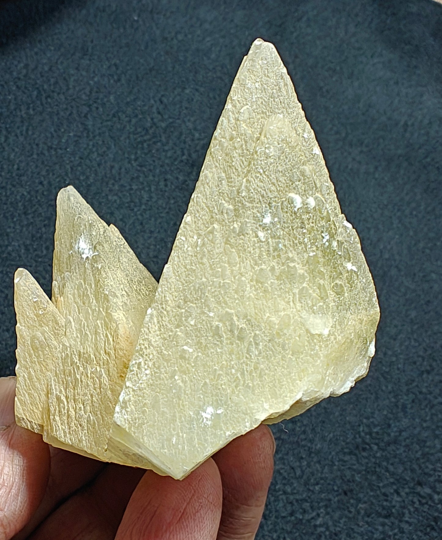 Dogteeth calcite crystals cluster with beautiful terminations 218 grams