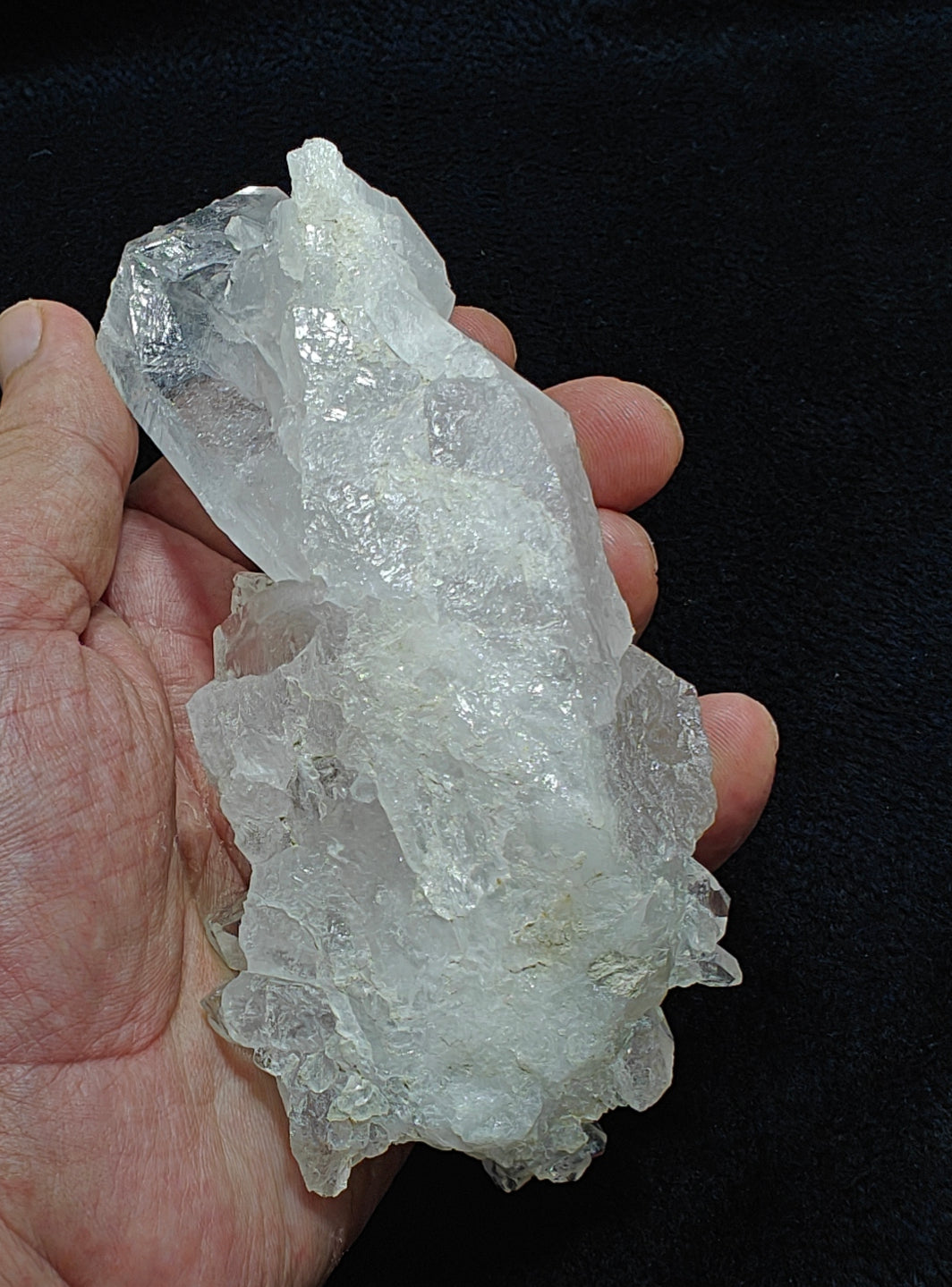 Quartz crystals cluster 378 grams