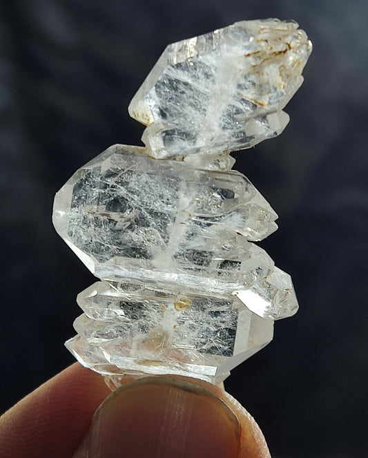 Cute small Faden quartz crystal 8 grams