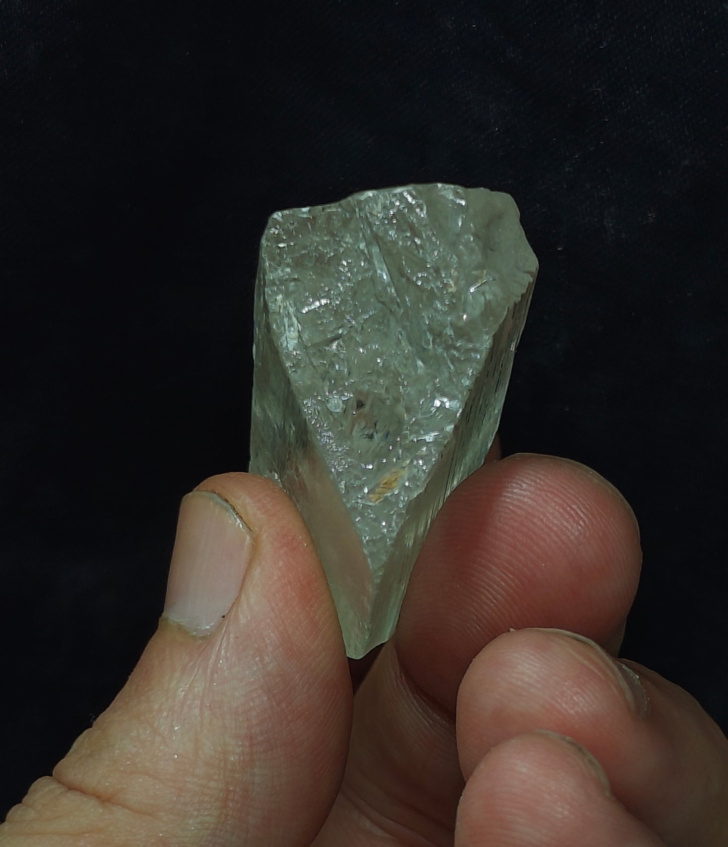 Natural spodumene crystal 52 grams