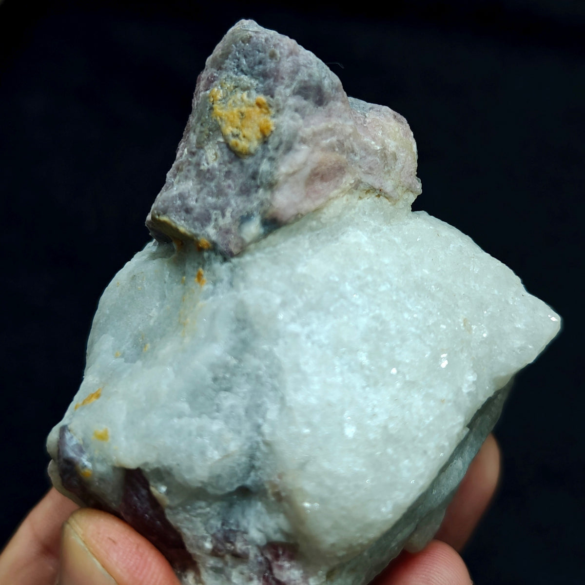 Natural fluorescent spinel specimen 294 grams
