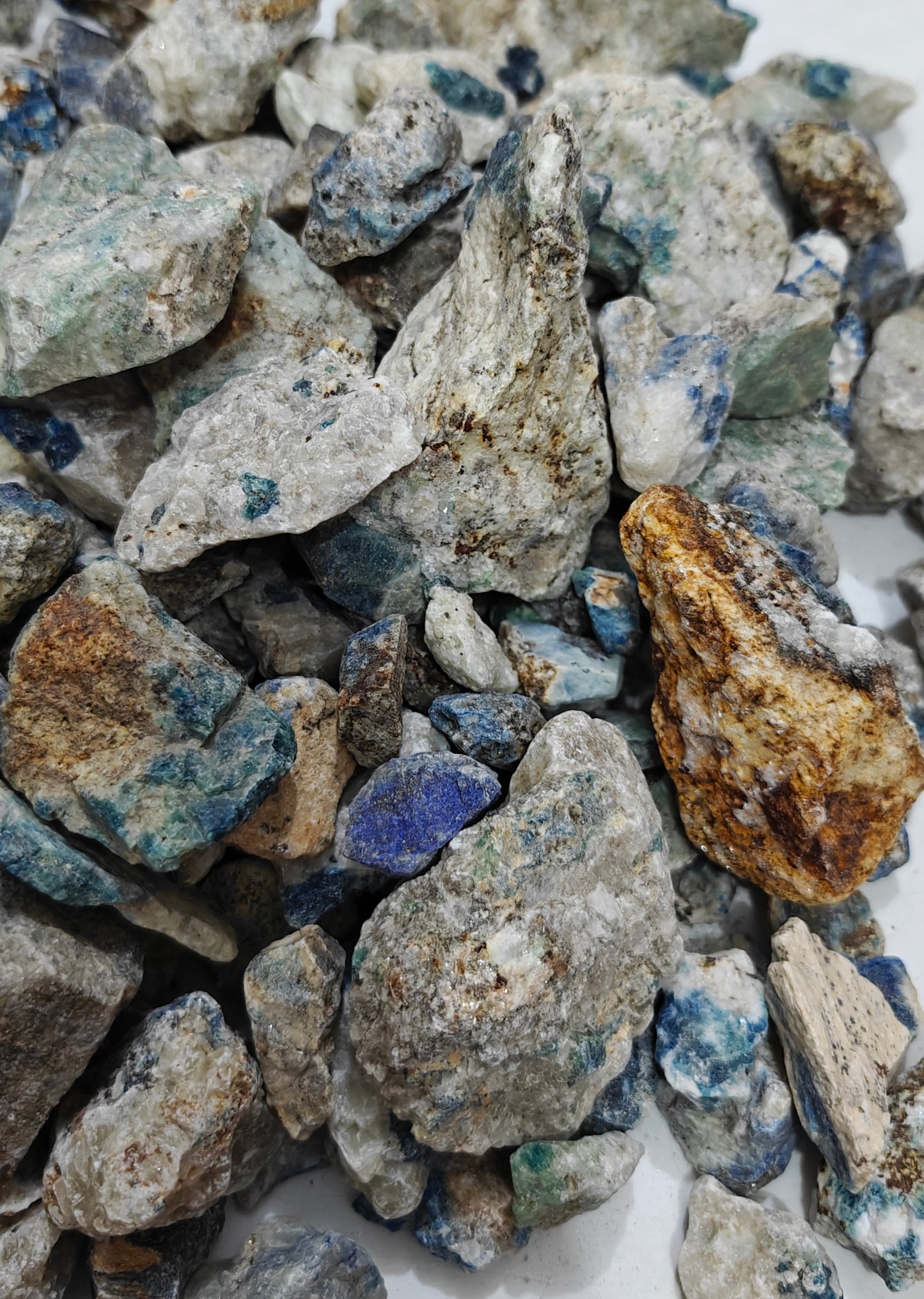 5kg fluorescent sodalite collection