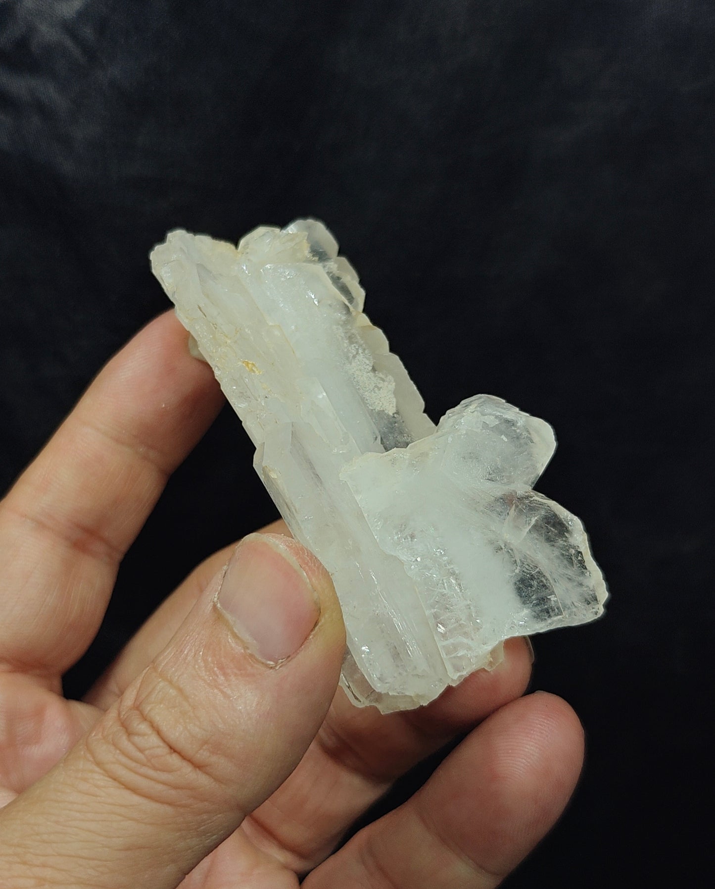 Faden Quartz crystal 72 grams
