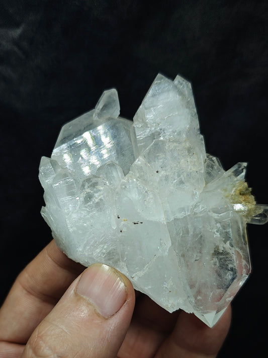 Single beautiful terminated Faden Quartz crystals specimen 152 grams