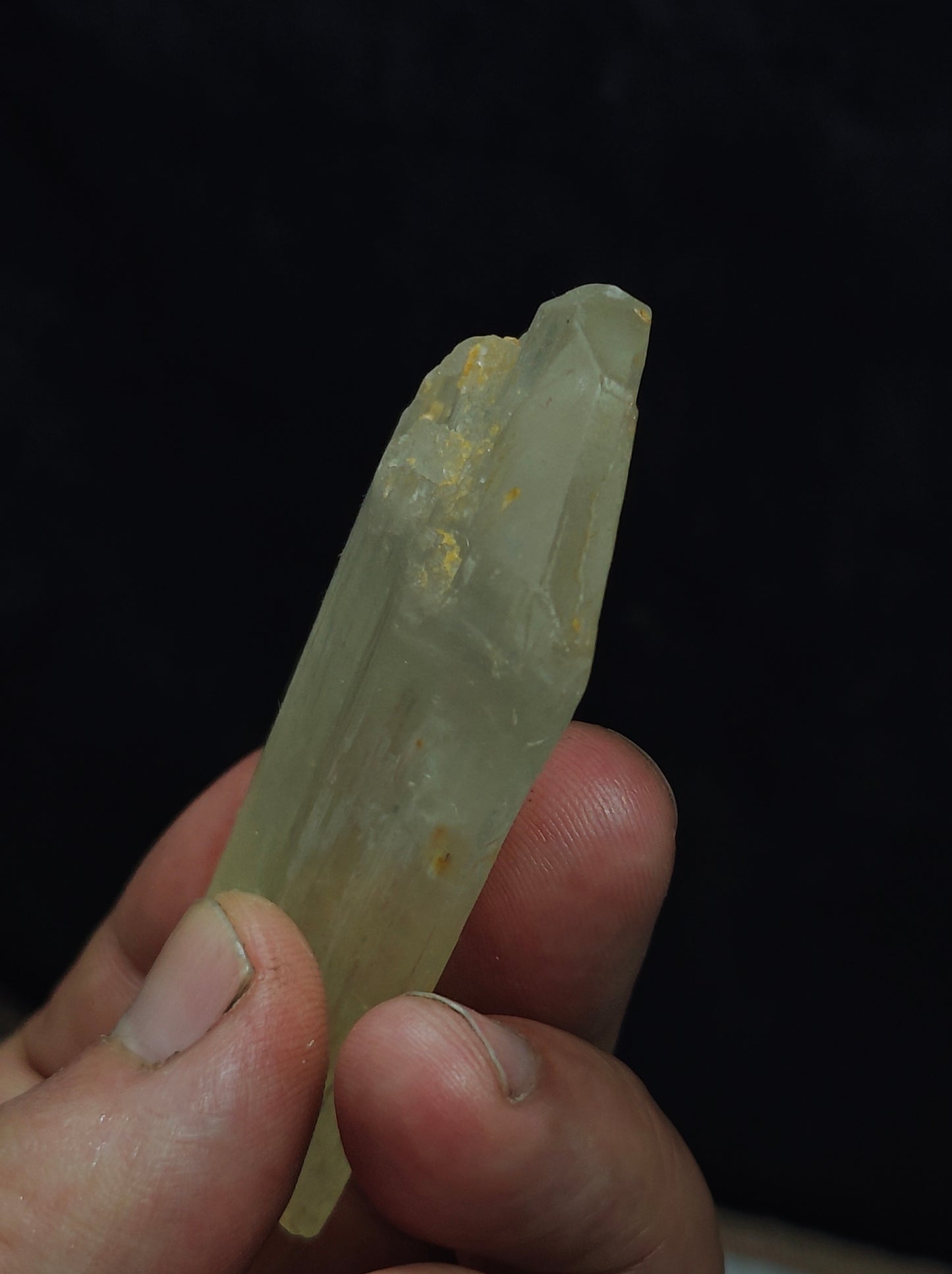 Natural spodumene crystal 105 grams