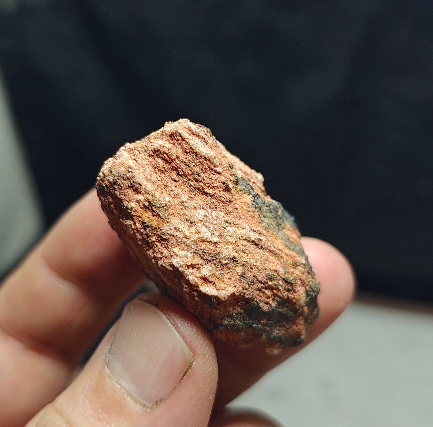 Hollandite on matrix 40g