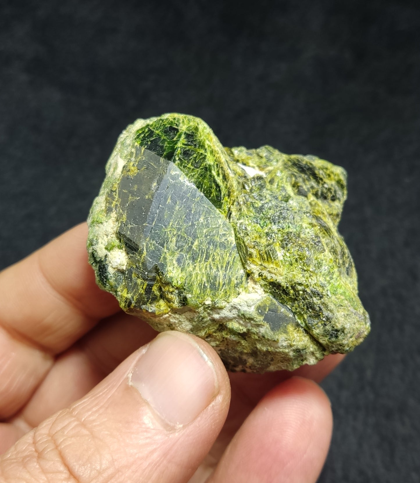 An Aesthetic specimen of garnet variety demantoid crystals on Matrix 117 grams