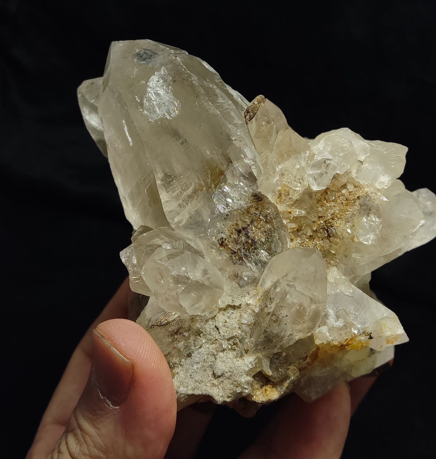 Natural terminated Quartz Specimen with Siderite 762 grams