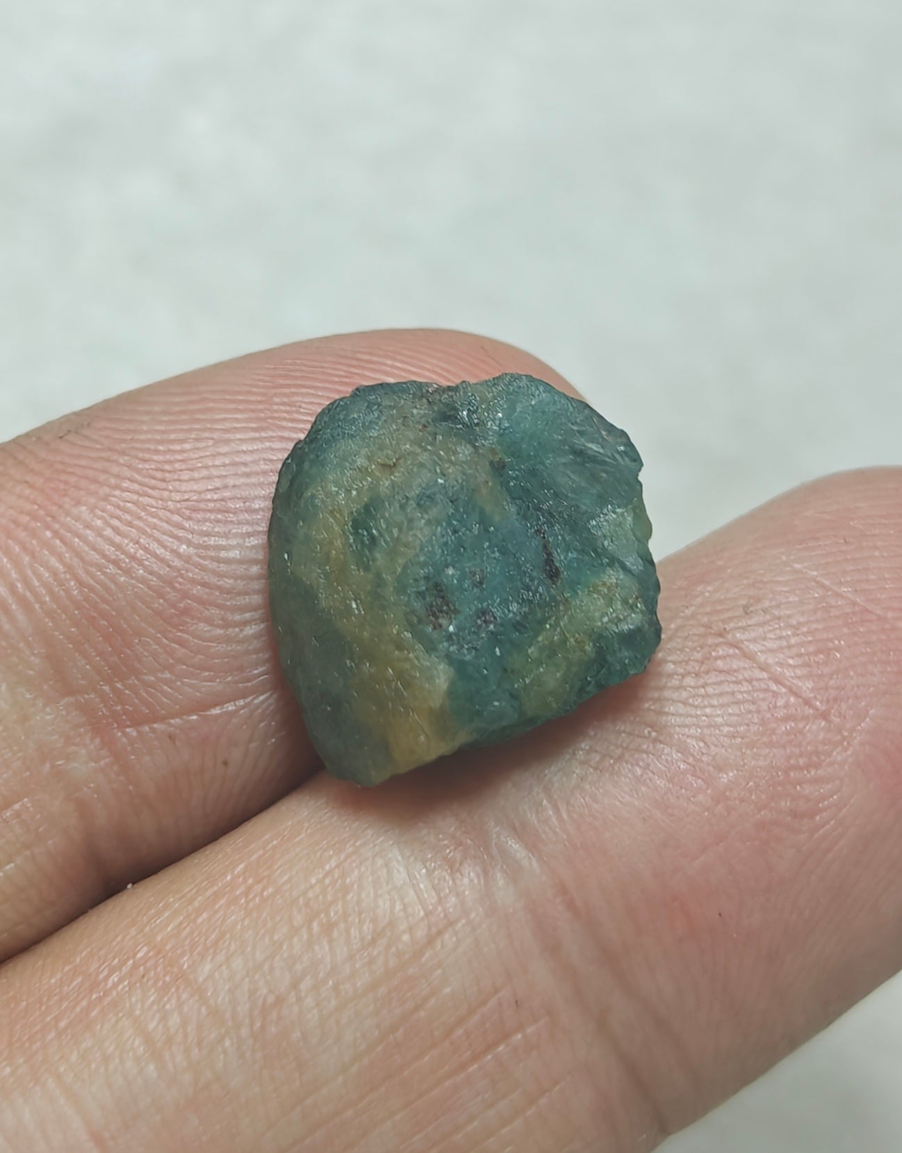 Natural rare Grandidierite 17 carats
