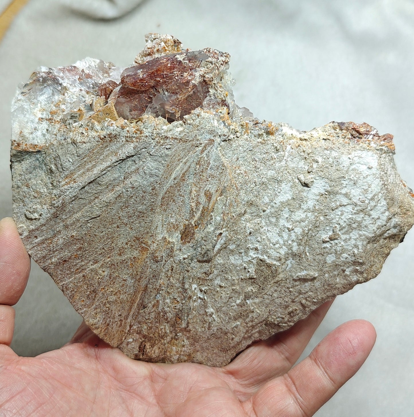 Natural quartz rutiles and siderite specimen 970 grams