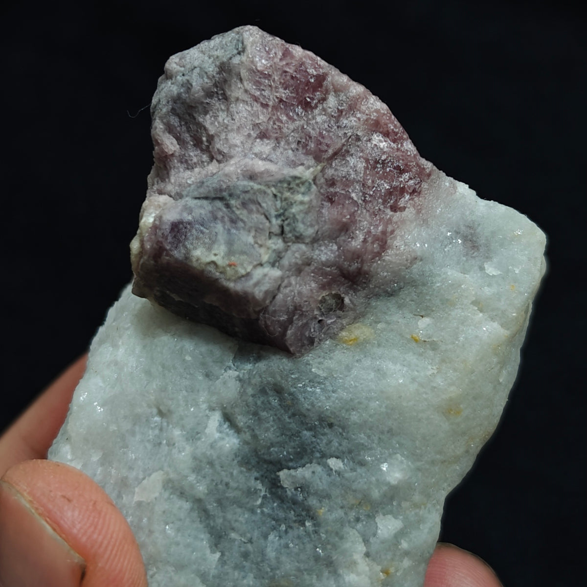 Natural fluorescent spinel specimen 294 grams