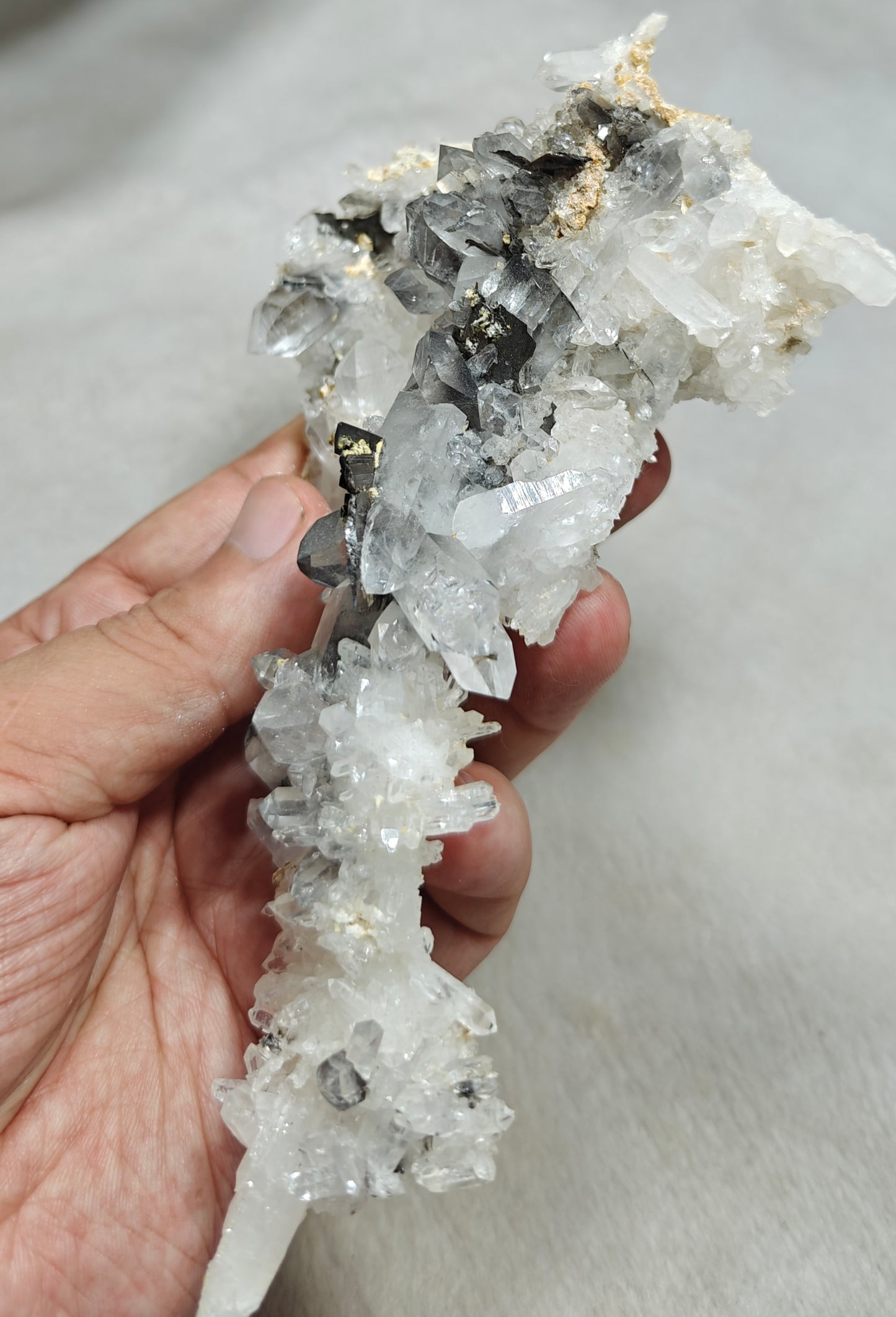 Brookite included Quartz Crystals plate 253 grams