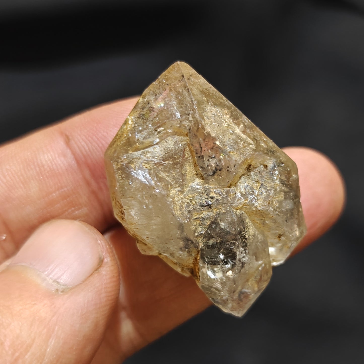 Natural Aesthetic Fenster Like Terminated Quartz Crystal with Black Inclusions 4.5x2.8x1.5cm