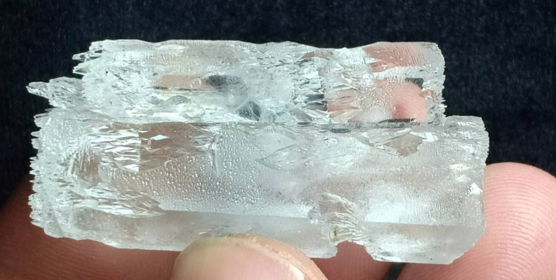 Etched Aquamarine Crystal 45mm in length weight 24 grams