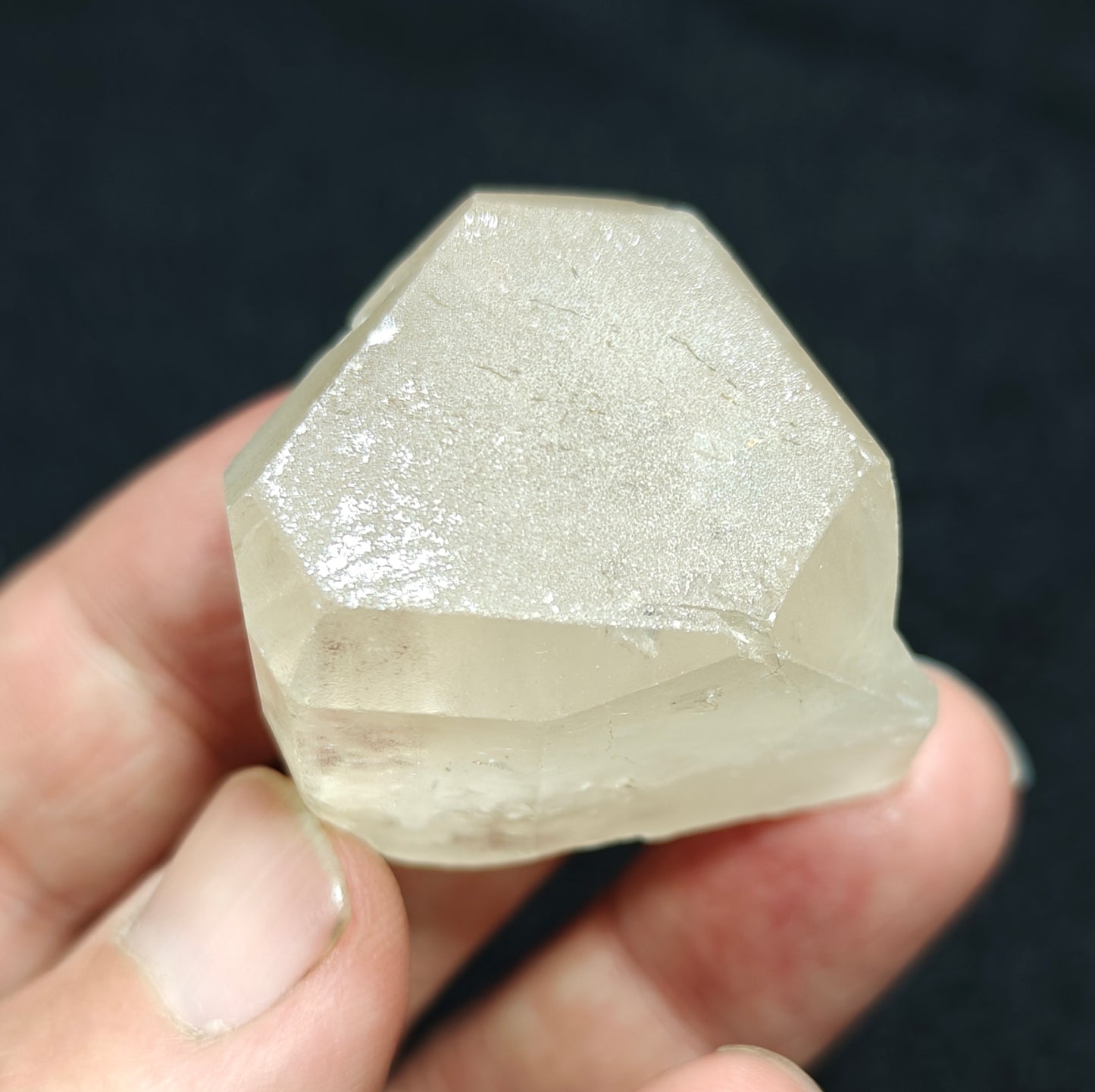 Single beautiful Terminated Topaz crystal 64 grams