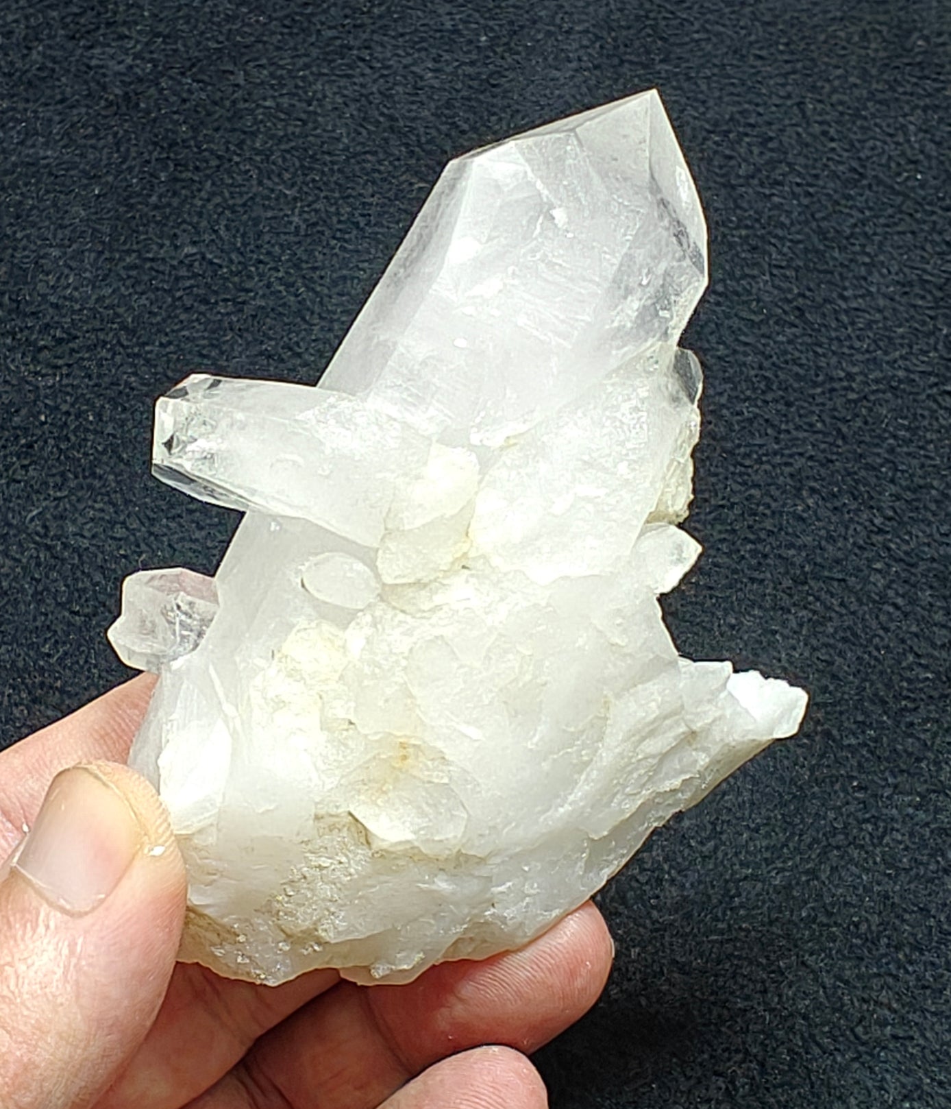 An amazing beautifully terminated clear Quartz Crystals cluster 223 grams