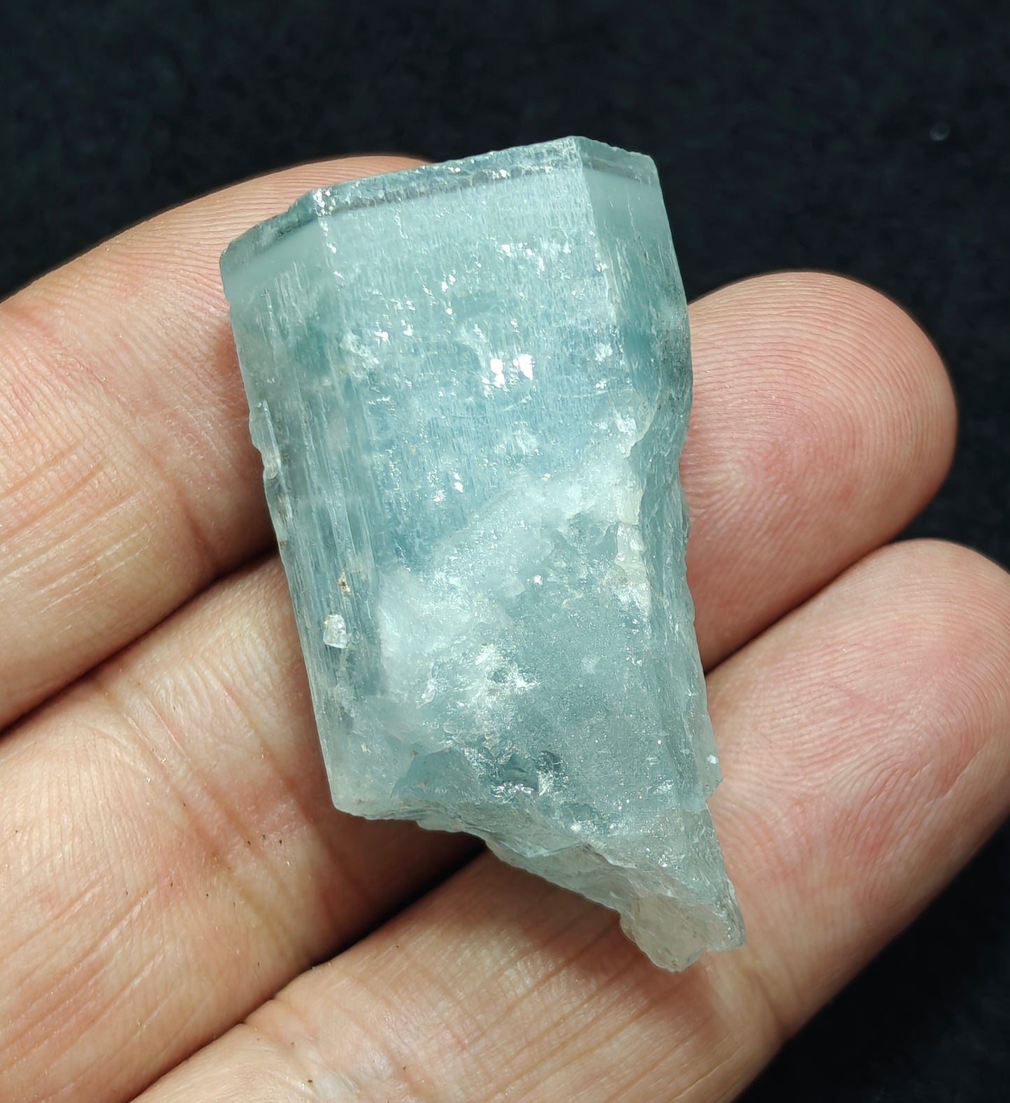 Aquamarine Crystal 29 grams