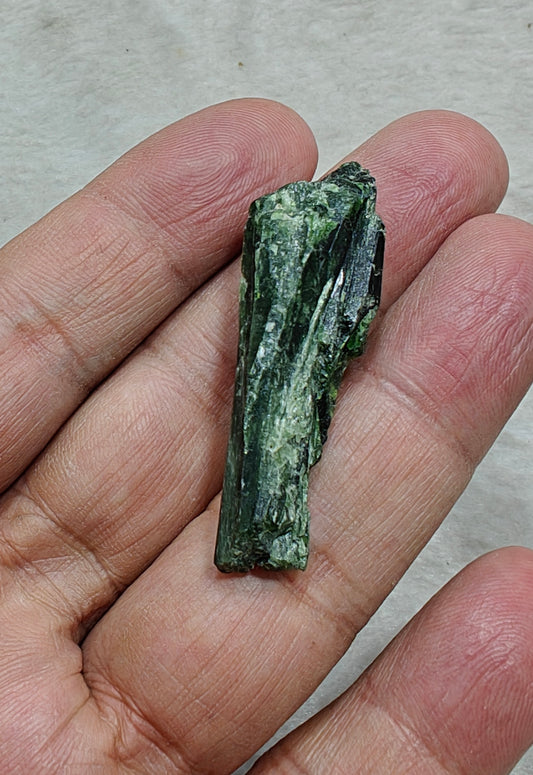Natural diopside crystal 13 grams
