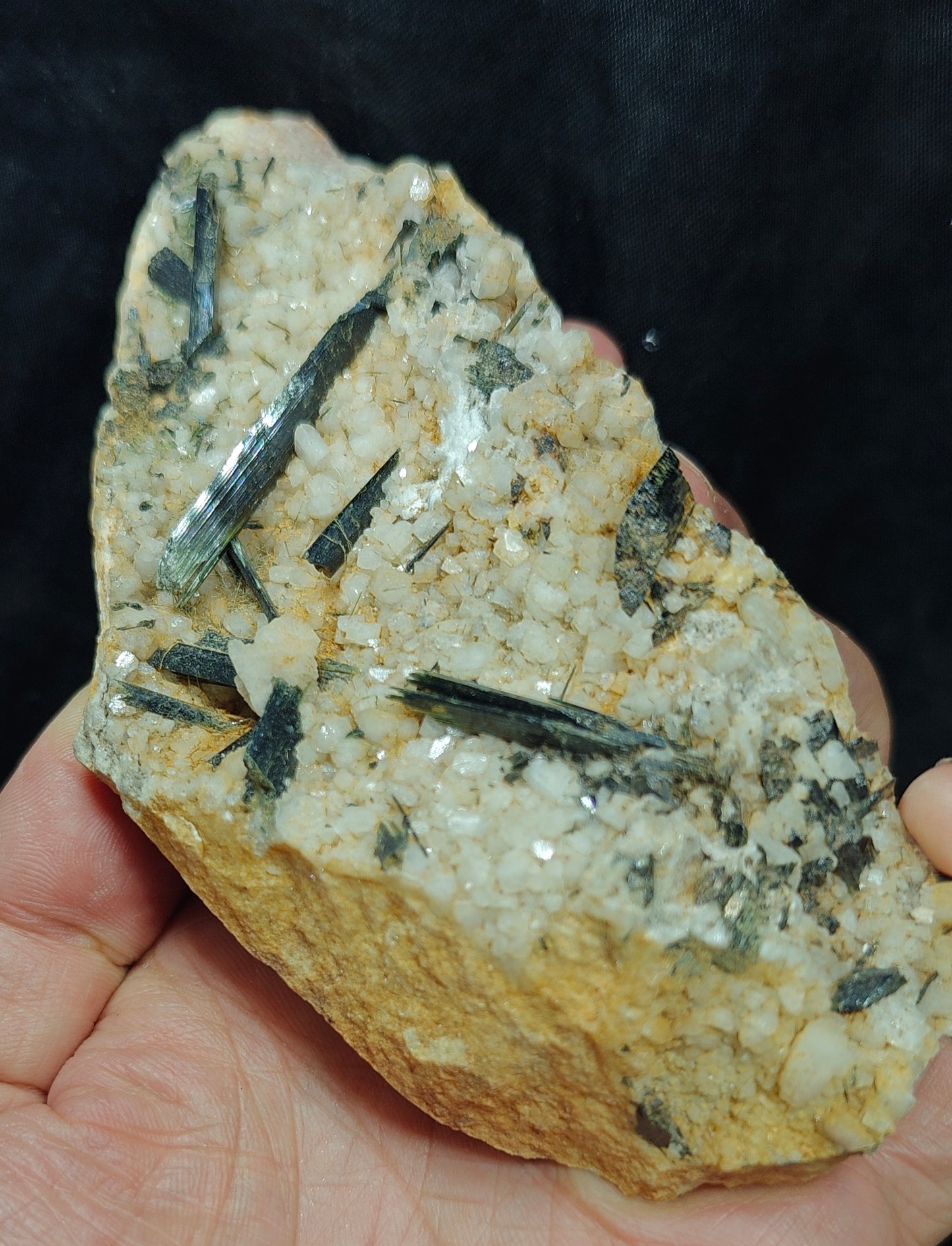 Natural aegirine crystals on matrix specimen 284 grams