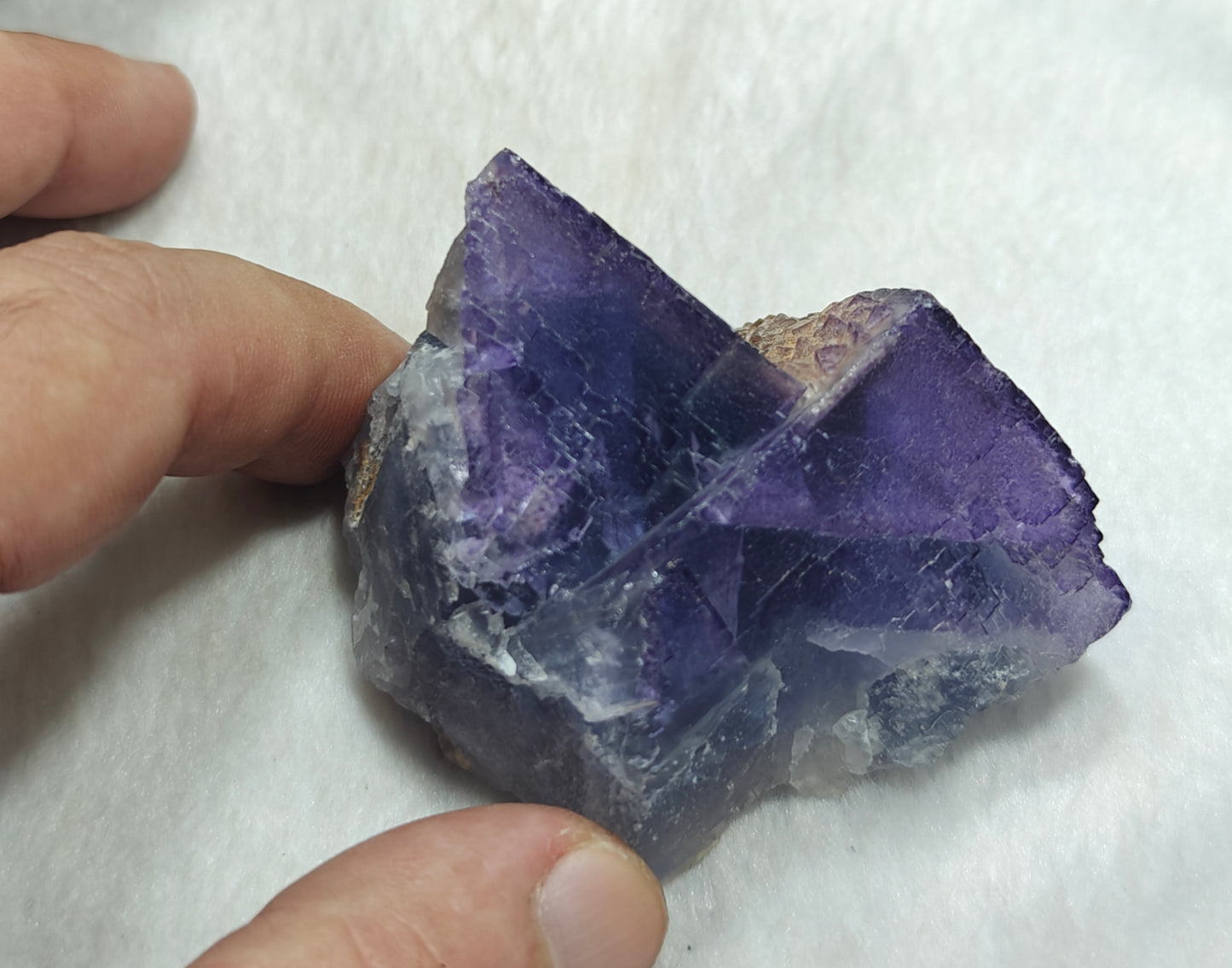 Purple Fluorite Specimen with blueish zoning 190 grams