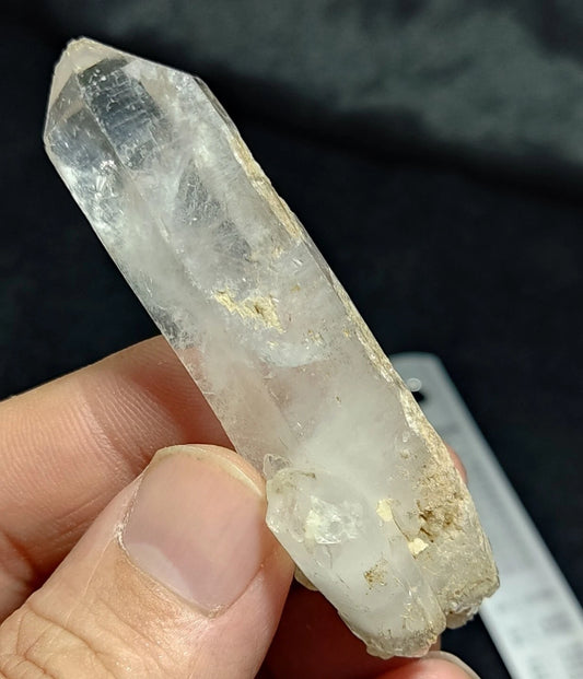 Single Aesthetic Quartz Crystal With Faden Signs 34 grams