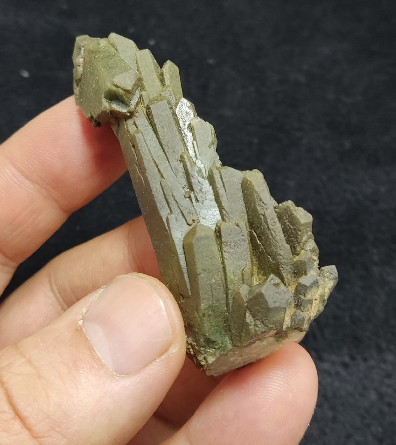 Natural Chlorite Quartz Crystal Bended Formations  35 grams