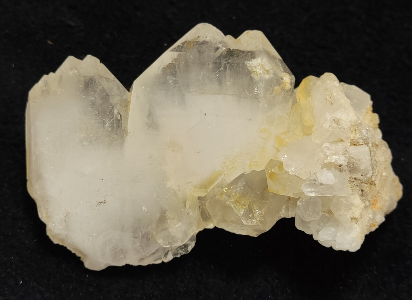 An Aesthetic terminated specimen of Quartz cluster 188 grams