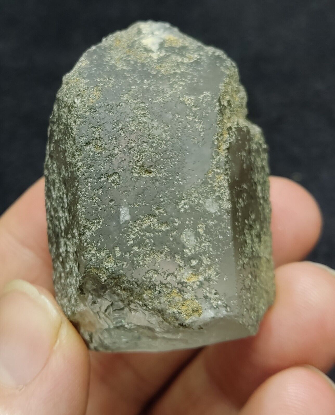 A very Aesthetic Natural beautifully terminated Chlorite Quartz crystal 90 grams