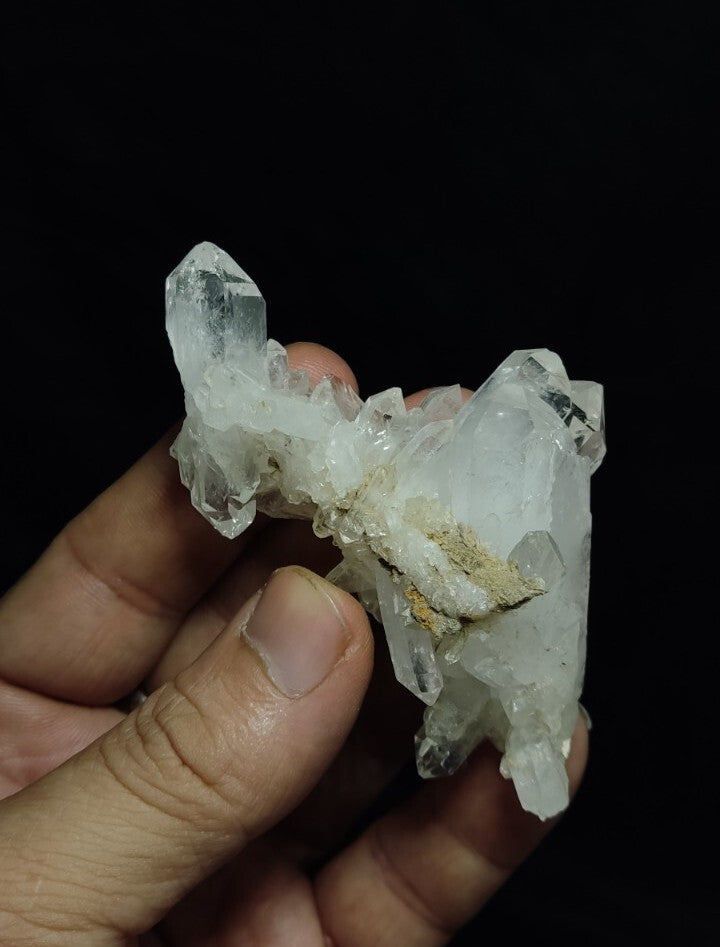 Natural terminated Quartz cluster 74 grams