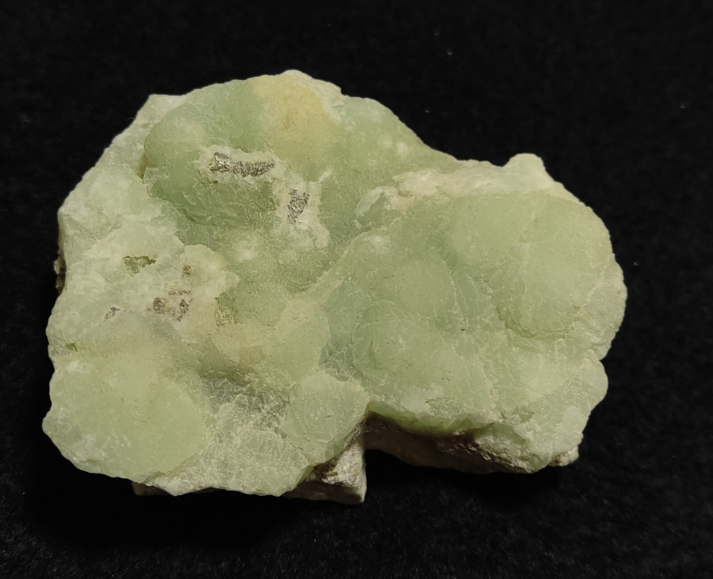 An amazing specimen of prehnite 105 grams