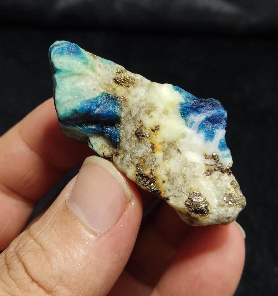 Blue Fluorescent Lazurite In Matrix 48 Grams