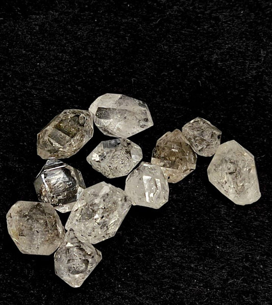 Lot Of Diamond Quartz 12 Grams.