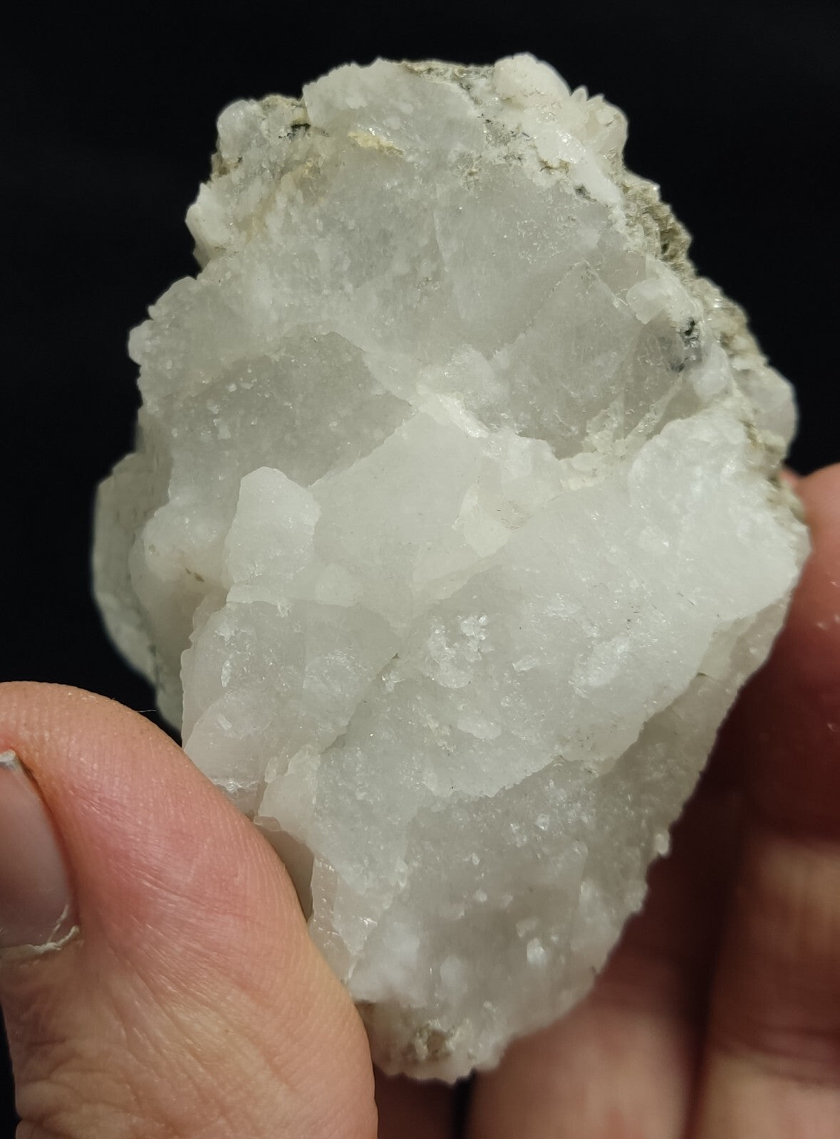 An Aesthetic terminated specimen of Quartz with mica 210 grams