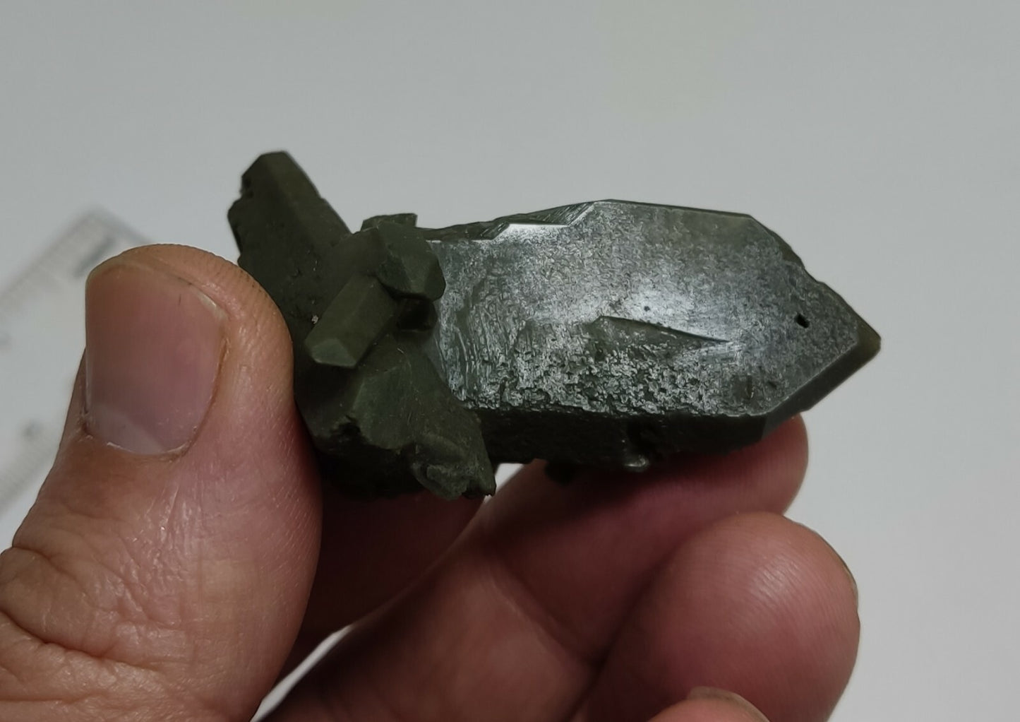 A very Aesthetic Natural beautifully terminated Chlorite Quartz crystal 32 grams