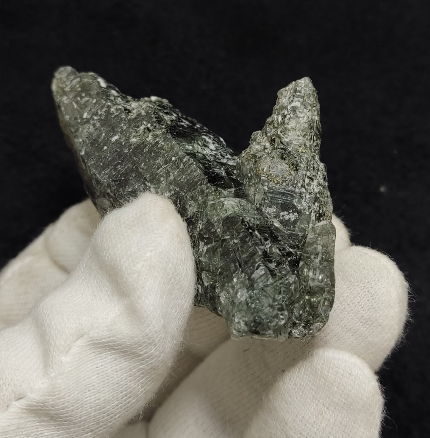 An Aesthetic Natural terminated Chlorite Quartz crystal specimen 88 grams