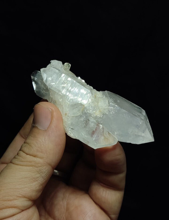Natural terminated Faden Quartz Specimen 88 grams