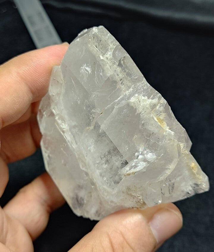 Faden Quartz crystal Double Terminated 255 grams