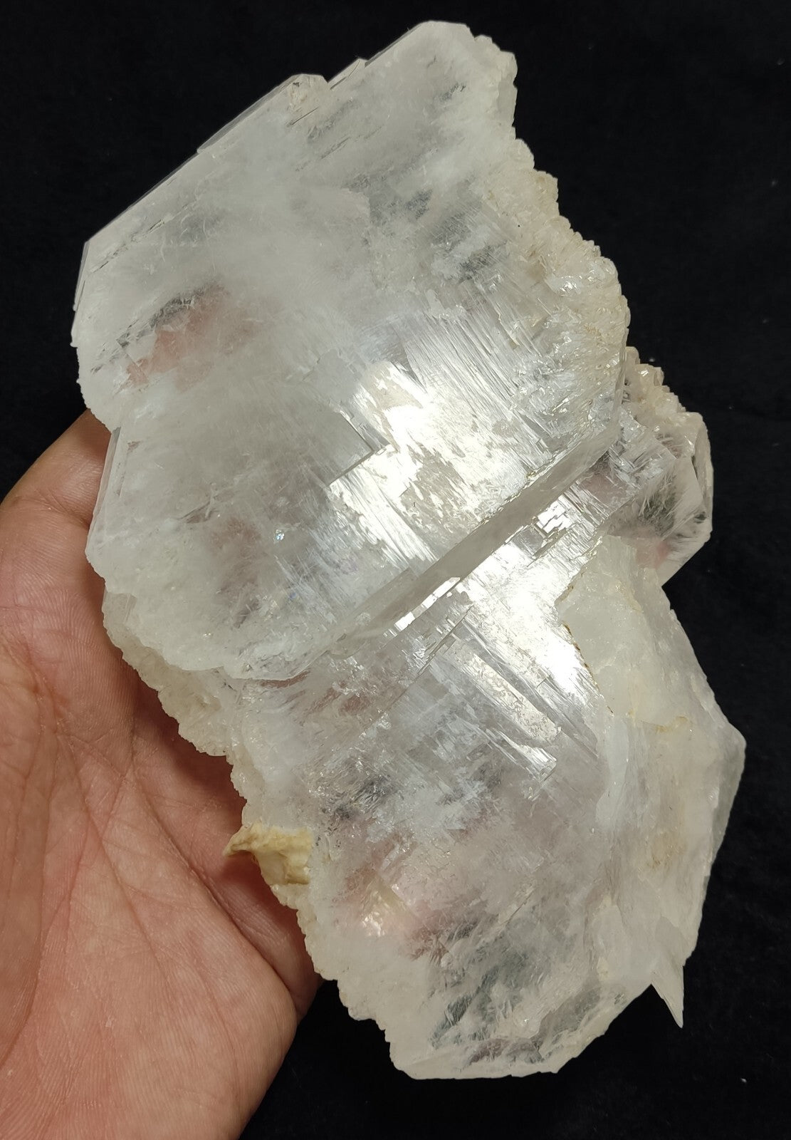 An Aesthetic terminated faden Quartz specimen 910 grams