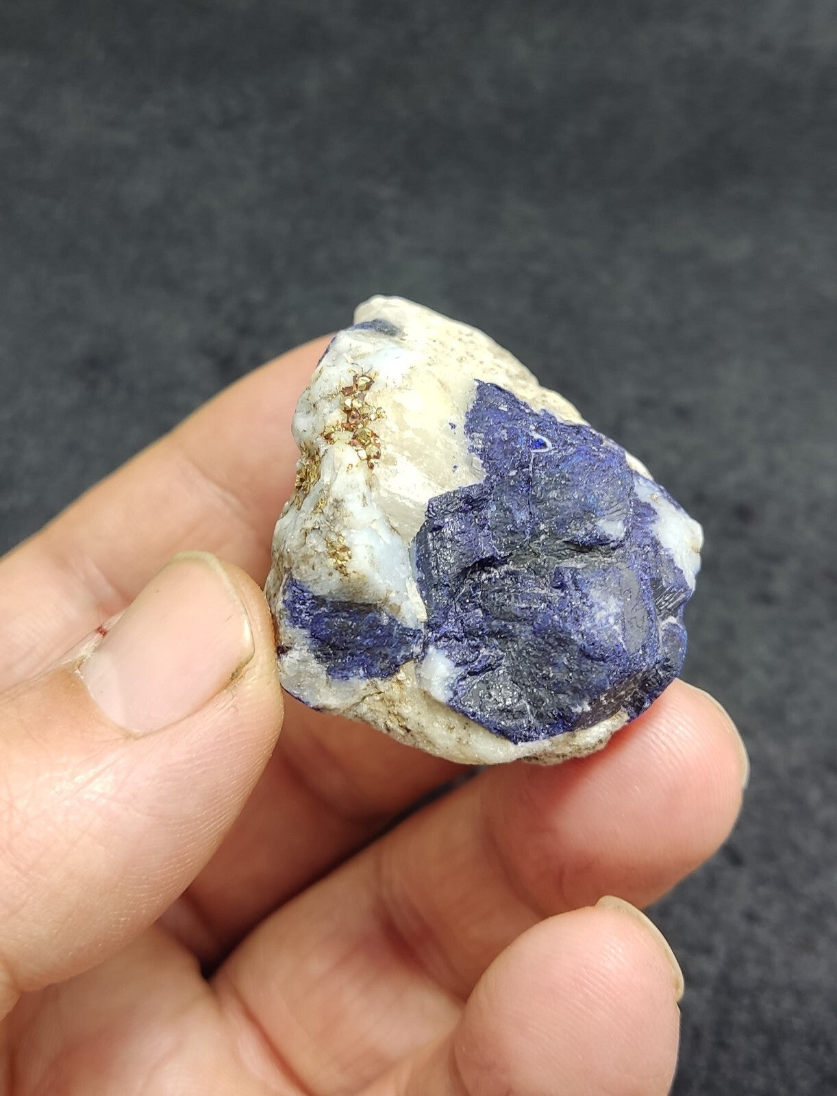 An Aesthetic specimen of Lazurite 59 grams