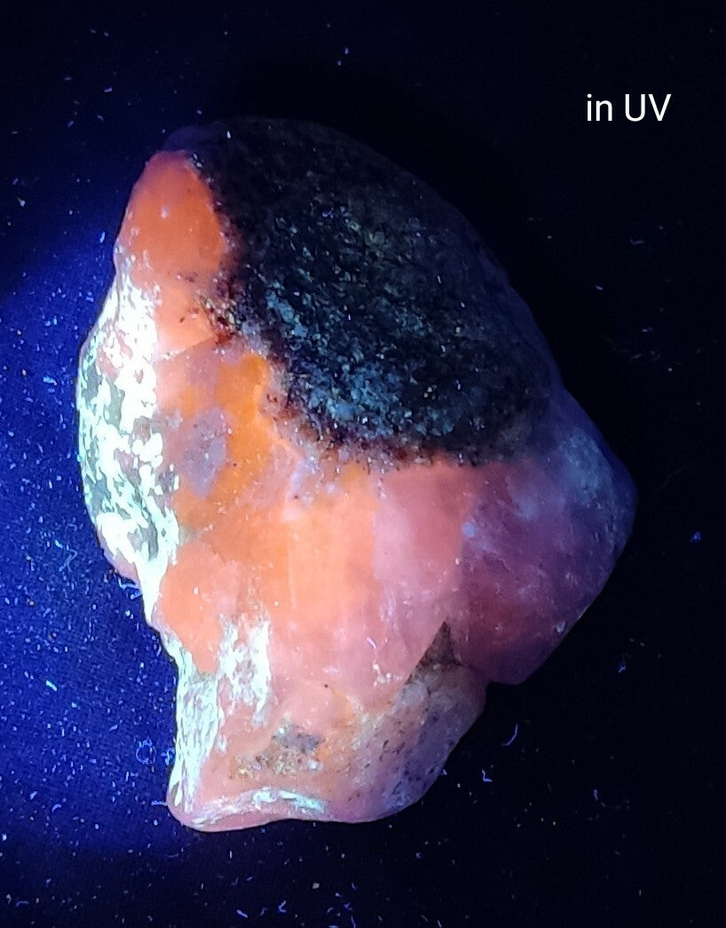 An amazing specimen of rough hackmanite chunk highly Tenebrescent 62 grams