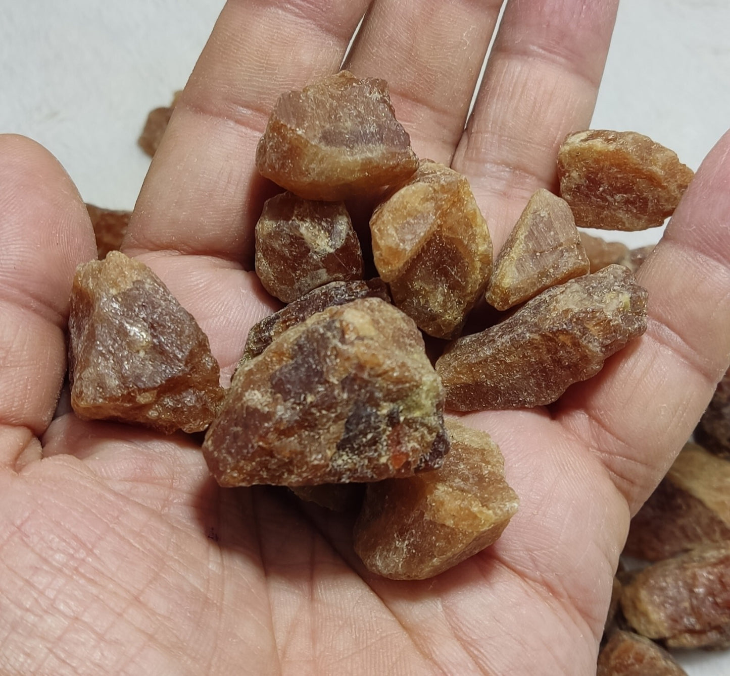 1000 grams lot of rough hessonite garnets
