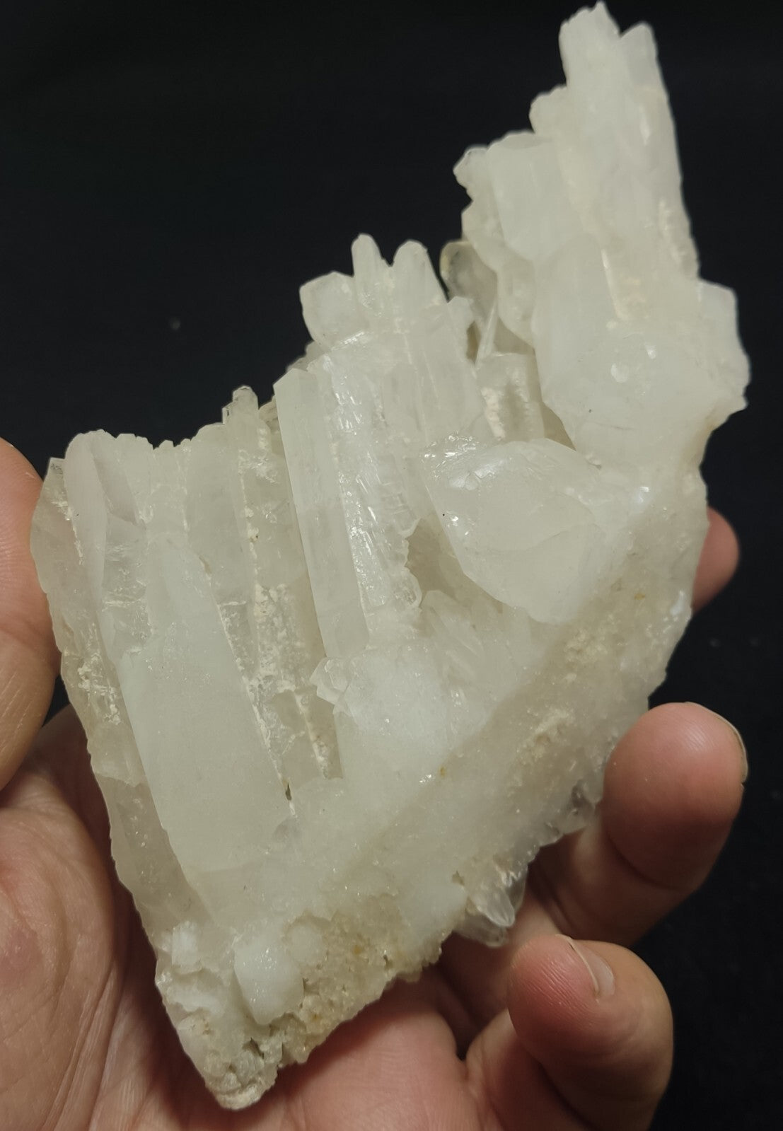 An aesthetic specimen of terminated faden Quartz crystals cluster 462 grams