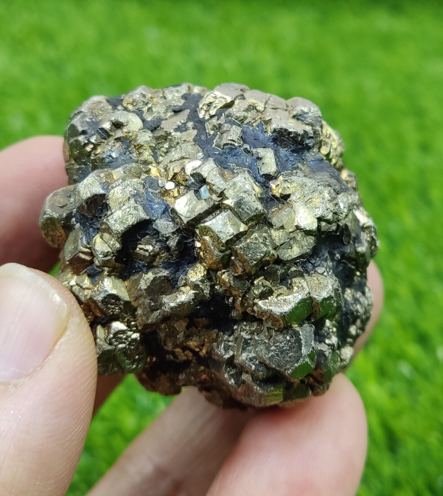 201 grams amazing specimen of pyrite/marcasite 201 grams