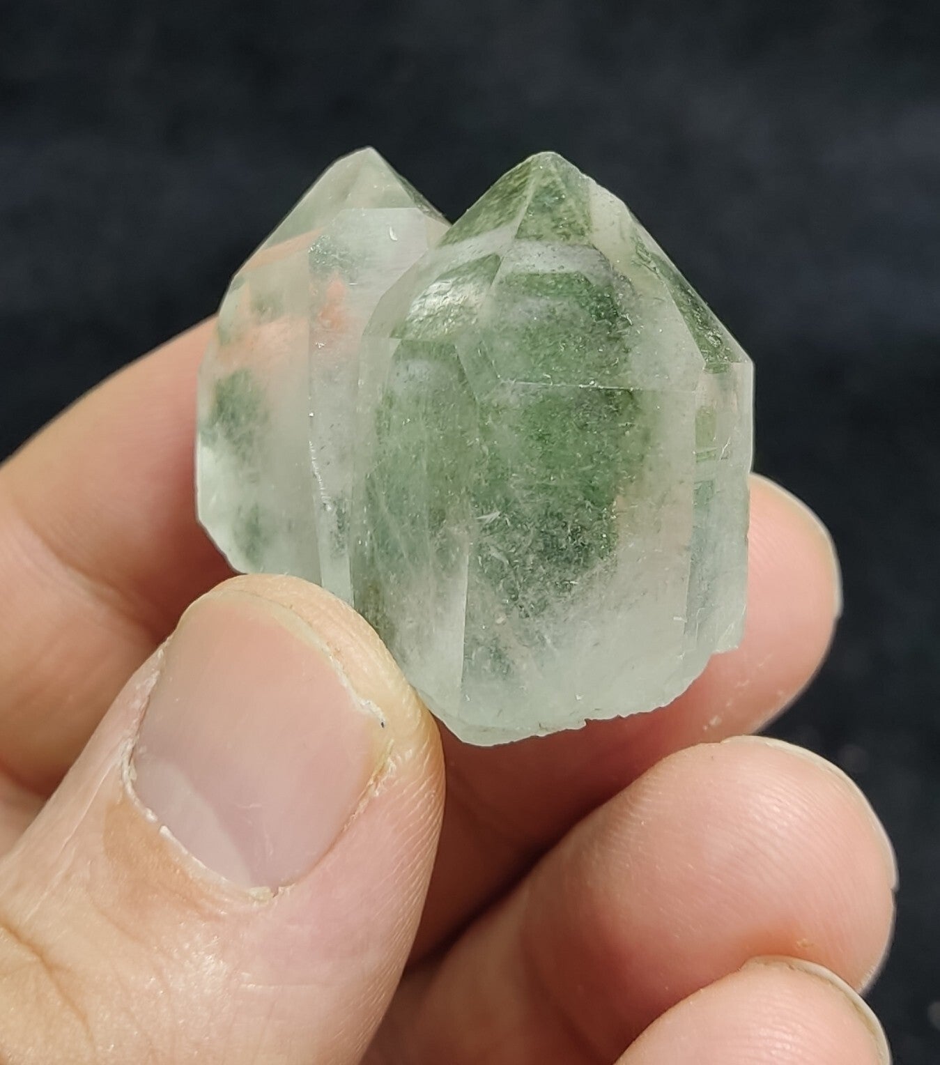 A very Aesthetic Natural beautifully terminated Chlorite Quartz 32 grams