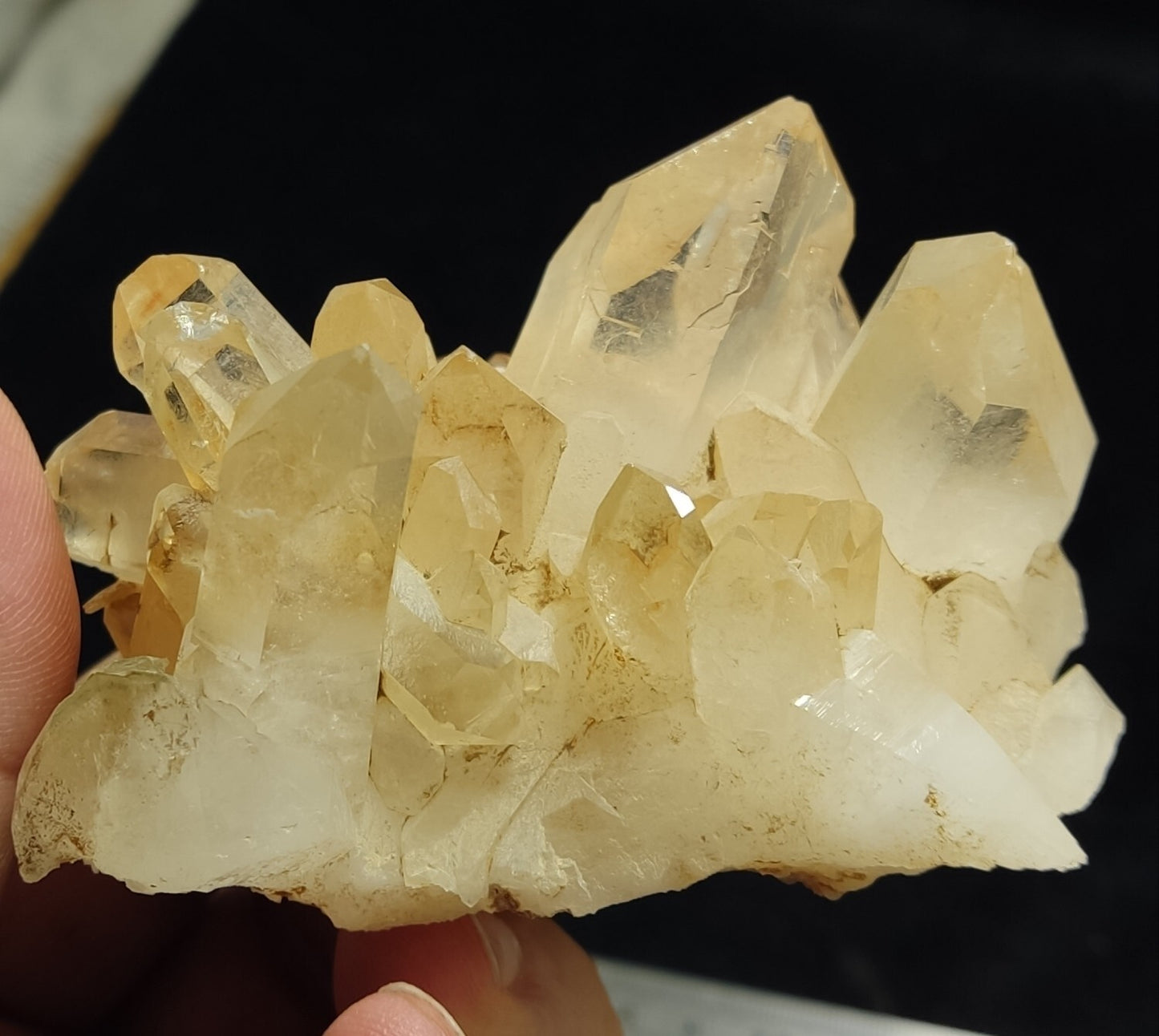 An Aesthetic terminated specimen of Quartz cluster 201 grams