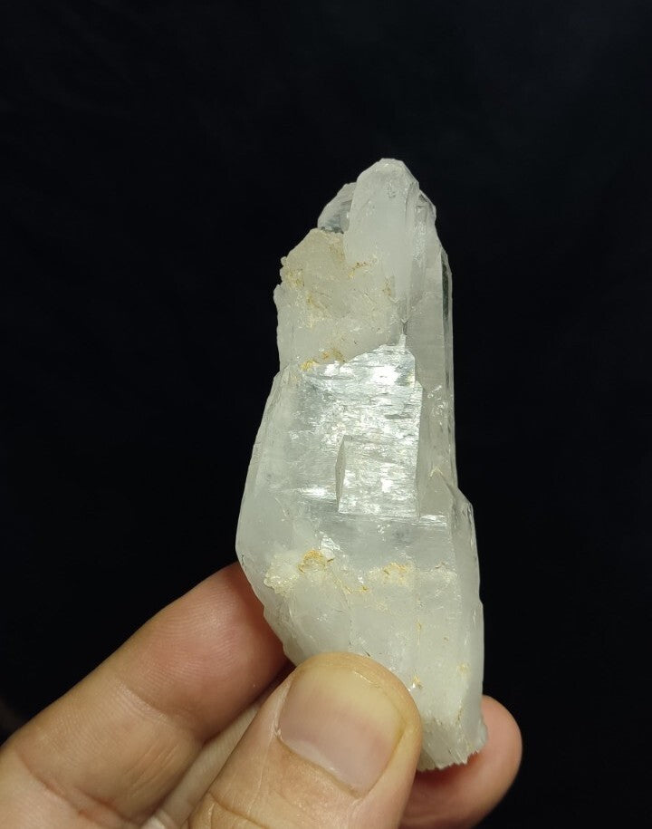 Faden Quartz crystal Double Terminated 78 grams