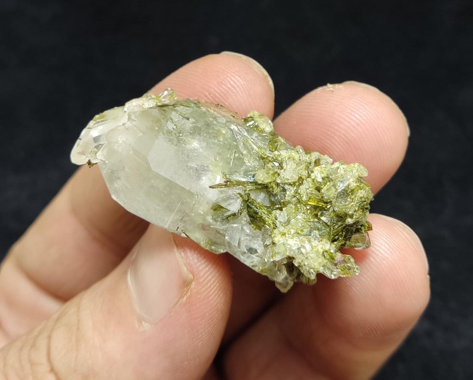 An Aesthetic terminated epidote Quartz specimen 20 grams