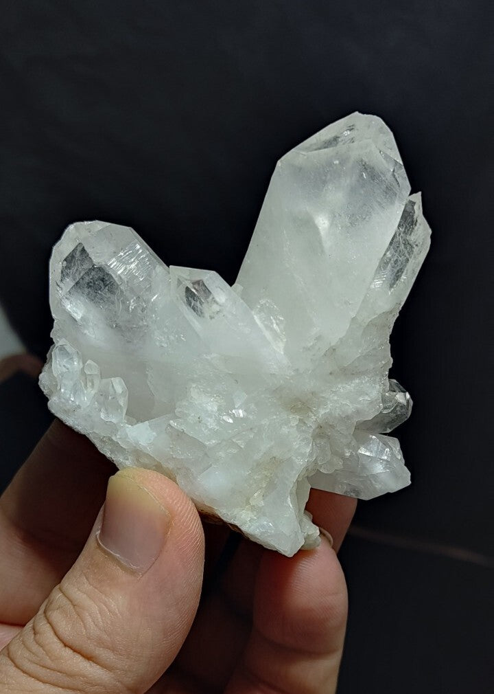 Natural Terminated Quartz crystal 111 grams