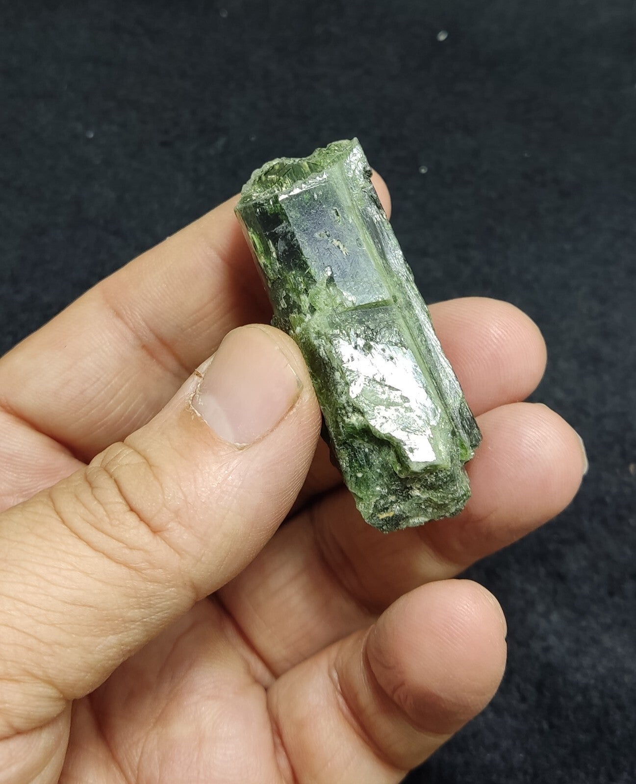 An amazing specimen of diopside crystal 45 grams