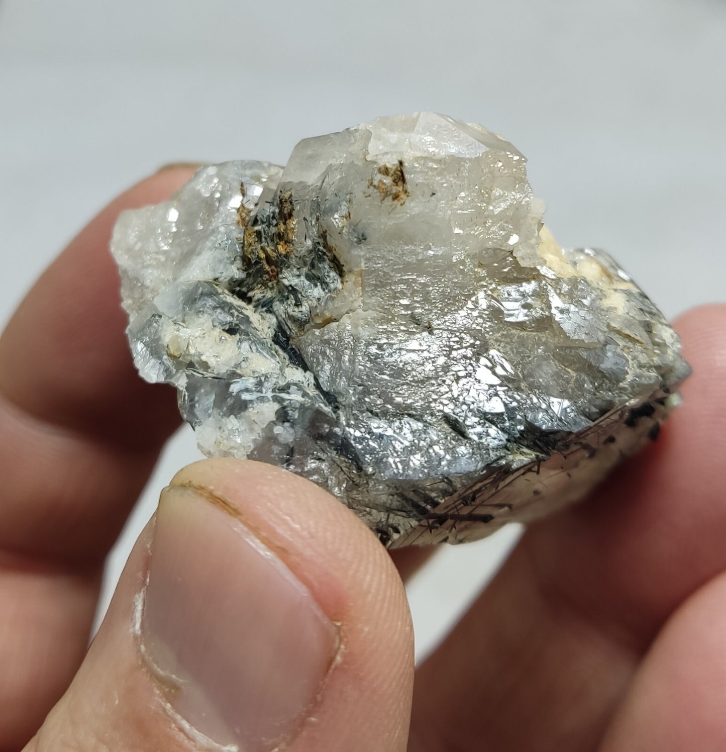 An Aesthetic Natural terminated Quartz crystal with unique inclusions 49 grams